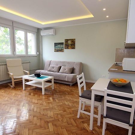 Apartmani 27 Belgrade Exterior photo